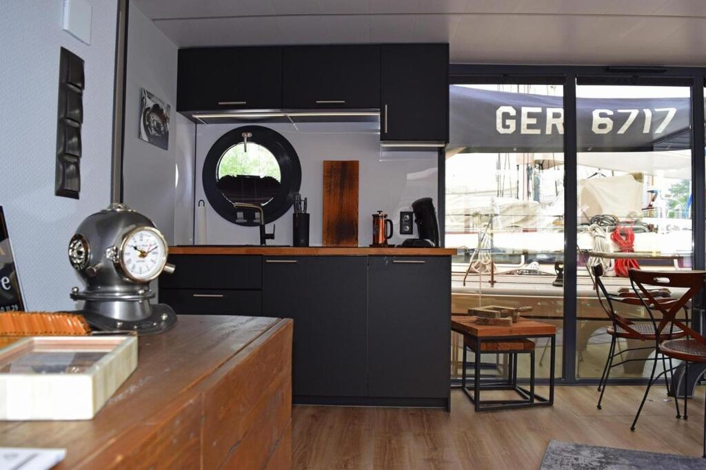 Hausboot Lina In Flensburg Hotel Ngoại thất bức ảnh