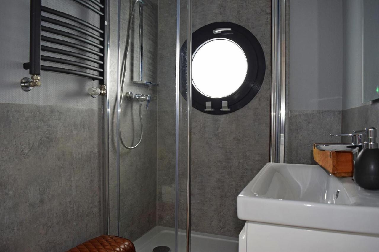 Hausboot Lina In Flensburg Hotel Ngoại thất bức ảnh