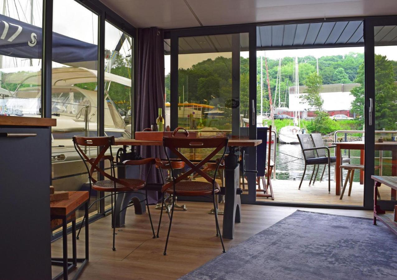 Hausboot Lina In Flensburg Hotel Ngoại thất bức ảnh