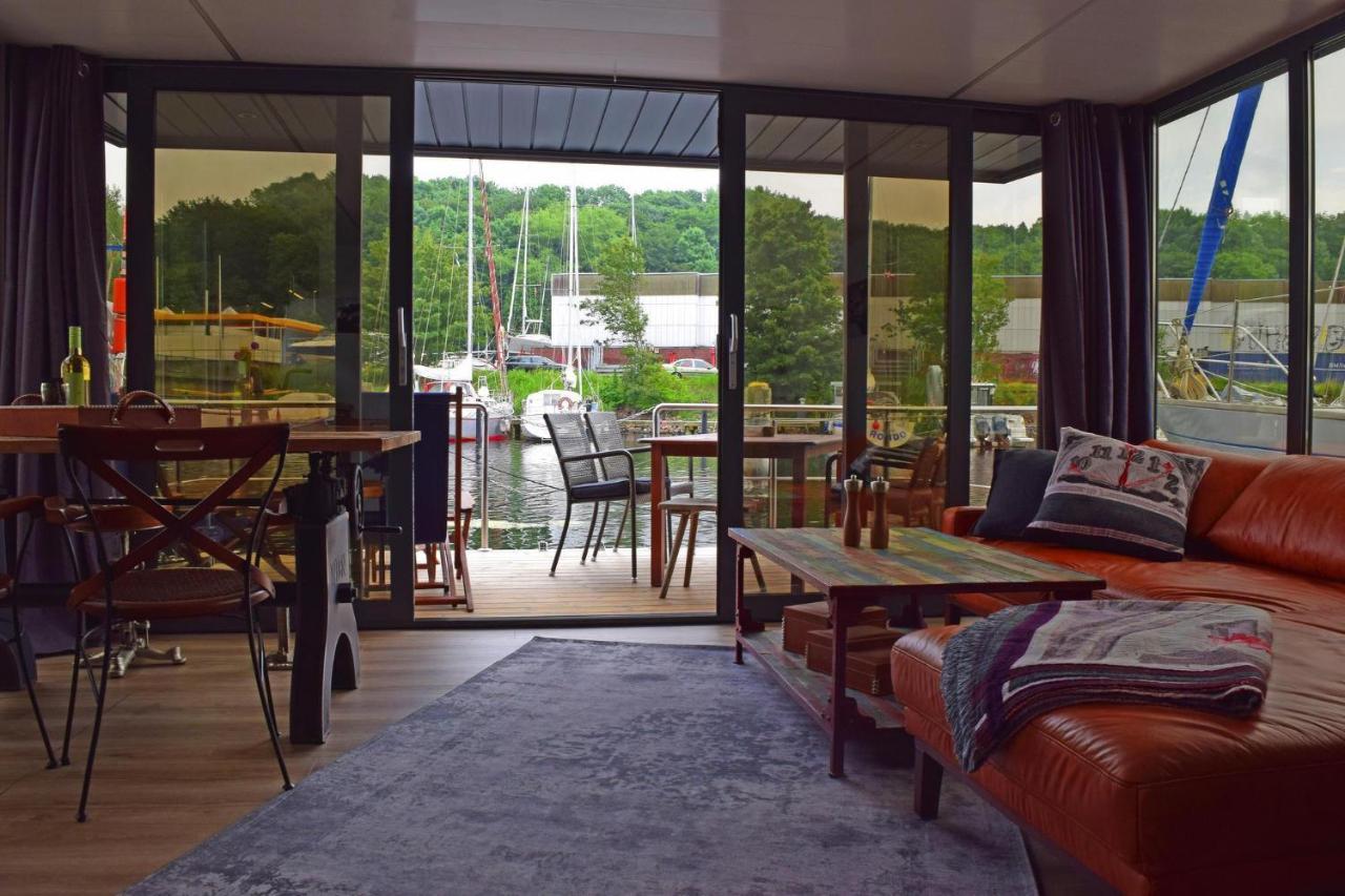 Hausboot Lina In Flensburg Hotel Ngoại thất bức ảnh