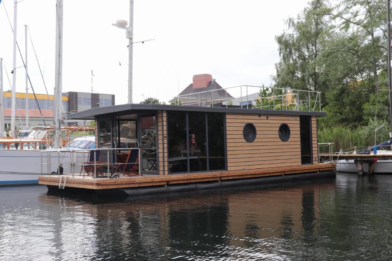 Hausboot Lina In Flensburg Hotel Ngoại thất bức ảnh